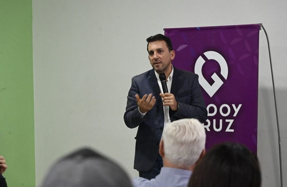 Más de 60 estudiantes de la Escuela de Programación recibieron su certificado