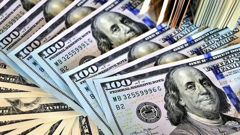 Monotributistas: qué se debe hacer para obtener la devolución del 35% del dólar ahorro