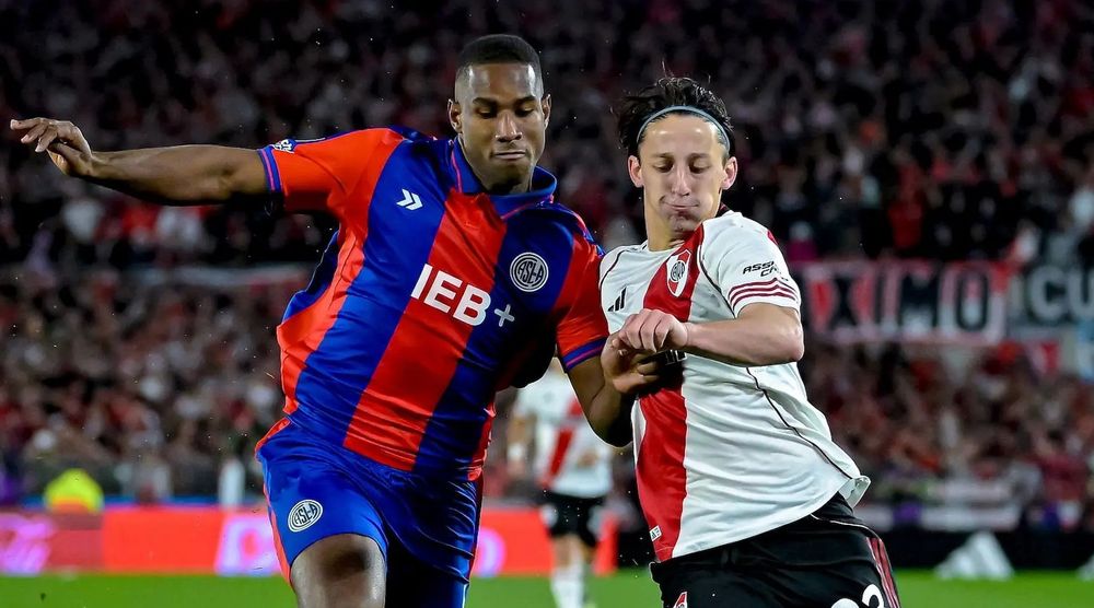 Ante la negativa de San Lorenzo, River sigue negociando con cautela y podría cerrar la operación si no se flexibilizan las condiciones.