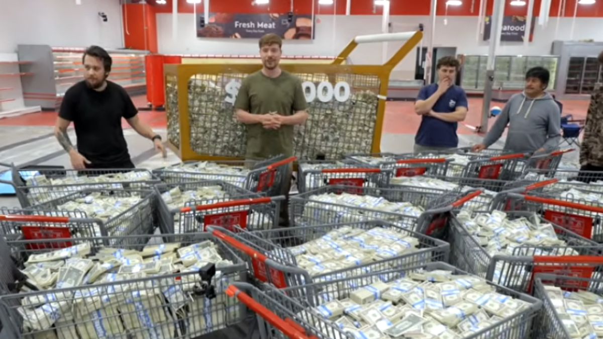 Vivir en un supermercado a cambio de 1 millón de dólares: el polémico reto de MrBeat que explotó en redes