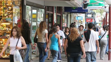 El próximo será un fin de semana largo: cómo atenderá el comercio