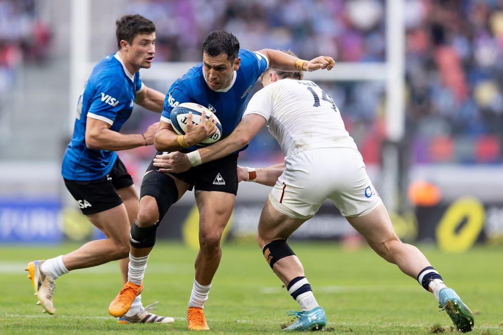 Bautista Delguy y Mat&iacute;as Moroni en un instante del match entre Los Pumas y La Rosa