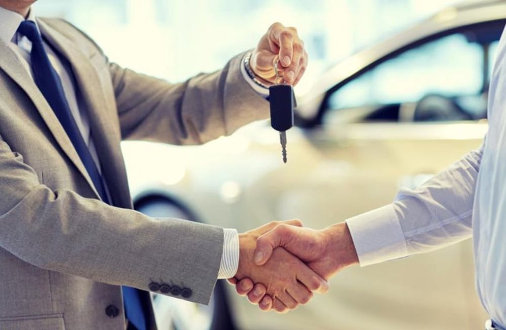 ¿Cuánto cuesta un 0km en Mendoza y cuánto hay que pagar en otros gastos?