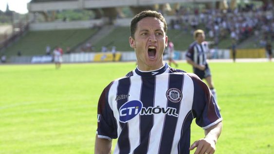 Fútbol. Luis Rueda otro de los internacionales sanrafaelinos que aportó para el balompié suerño