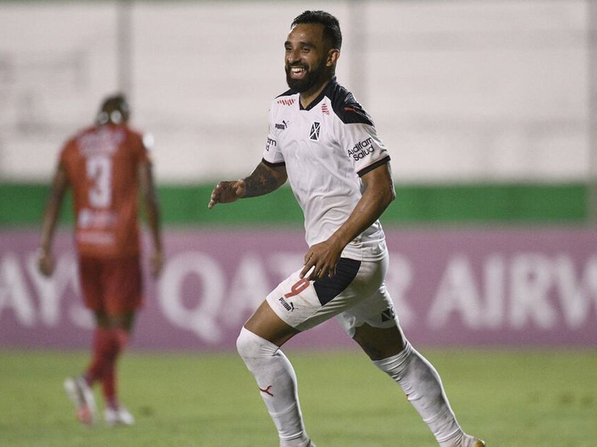 Jonathan Herrera, autor de todos los goles del Rojo ante Guabirá. (Prensa Independiente)