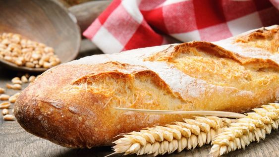 pan fresco, como el primer dia: el sencillo truco de la abuela que funciona de maravilla
