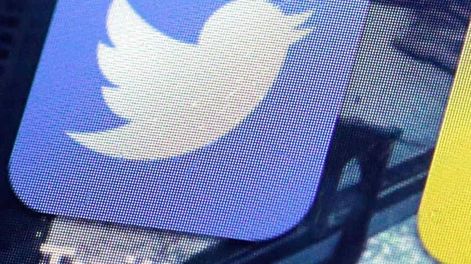 Los Andes | Sergio Saracco, Iris Aguilar y Andrea Vila, tres profesionales de la salud mendocinos que recurren a sus cuentas de Twitter para divulgar y difundir información científica sobre la pandemia y sus recomendaciones.