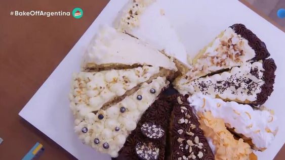 El desafío de ayer dejó a Ximena como ganadora. Hoy nosotros te enseñamos a hacer la deliciosa torta compartida que los participantes tuvieron que preparar.