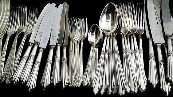 Los antiguos cubiertos de plata pueden tener una nueva vida.