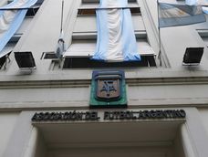 Otro disparate de AFA. Títulos por doquier. Insólito. Otro disparate de AFA. Títulos por doquier. Insólito.