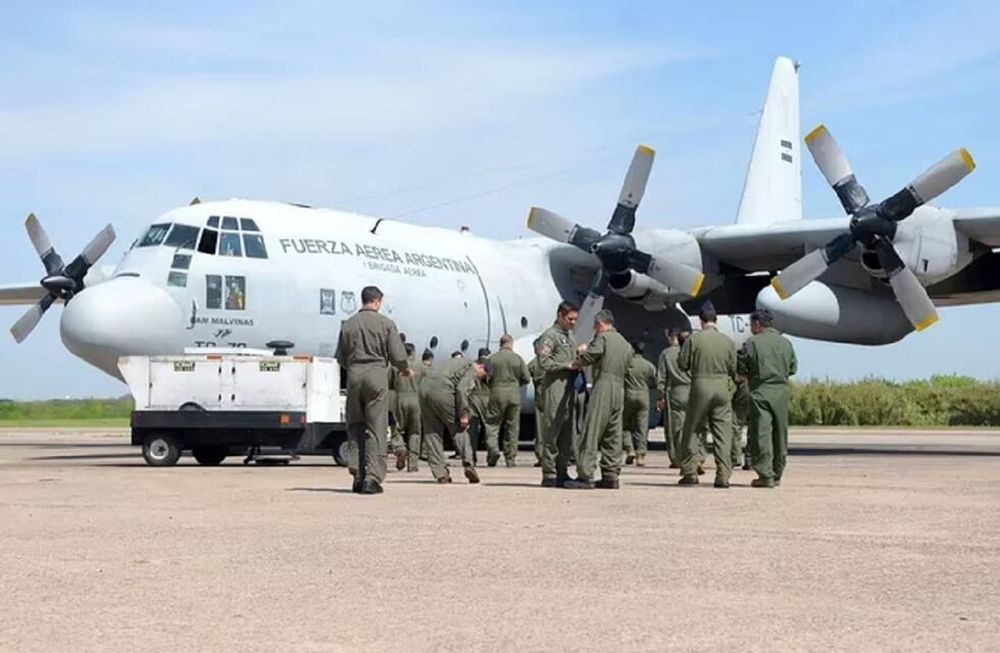 Partió el Hércules para evacuar a 713 argentinos en Israel: cómo es el operativo “Regreso seguro” (Fuerza Aérea Argentina)