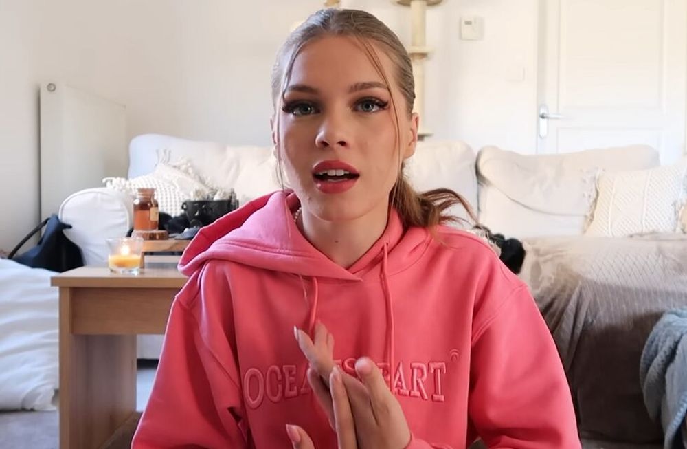 Olympe, la youtuber francesa que pidió un suicidio asistido  - Captura @LejournaldOlympe