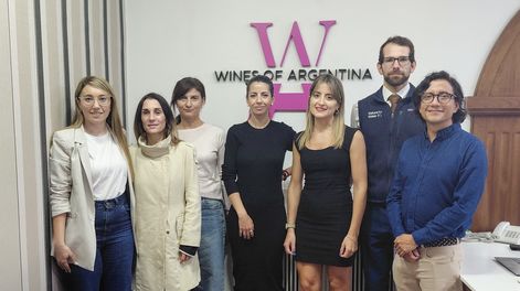 Wines of Argentina firmó un acuerdo con el Fondo de Agua del Río Mendoza para promover prácticas sostenibles.