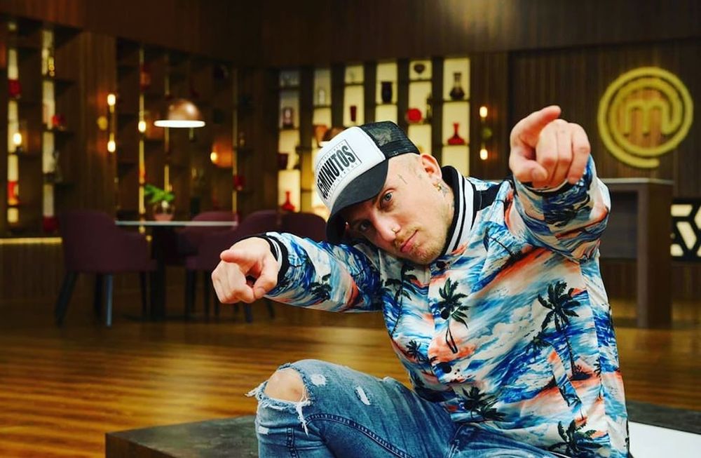 El Polaco dio positivo de Covid-19 y se prenden las sirenas de alerta en “MasterChef Celebrity”
