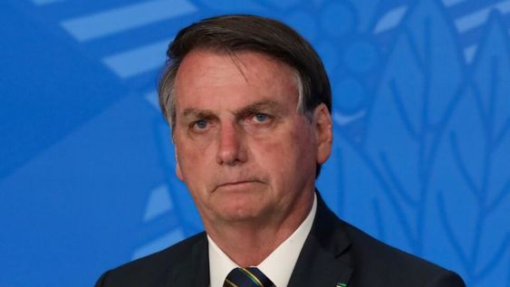 Jair Bolsonaro, presidente de Brasil, se mostró molesto por la decisión de la Justicia de tornar obligatoria a la vacuna contra el coronavirus