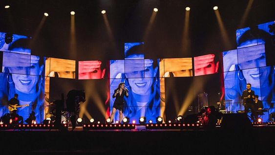 Soledad ofreció un concierto que brilló por su puesta en escena, repertorio y se llevó el título del show más convocante en las plataformas.