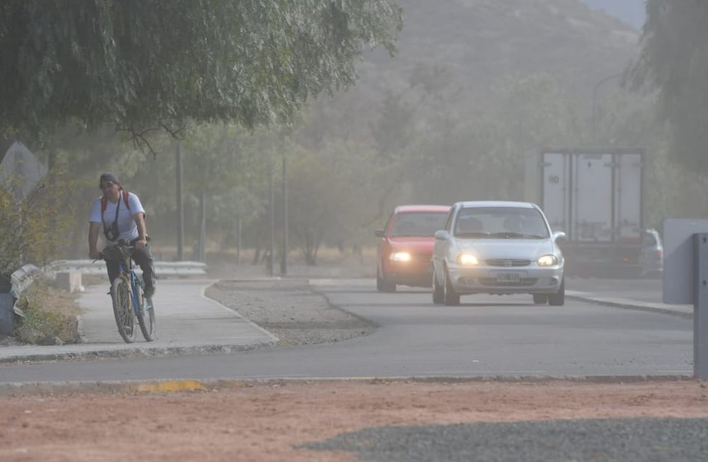 Zonda en Mendoza - Foto: Ignacio Blanco / Los Andes