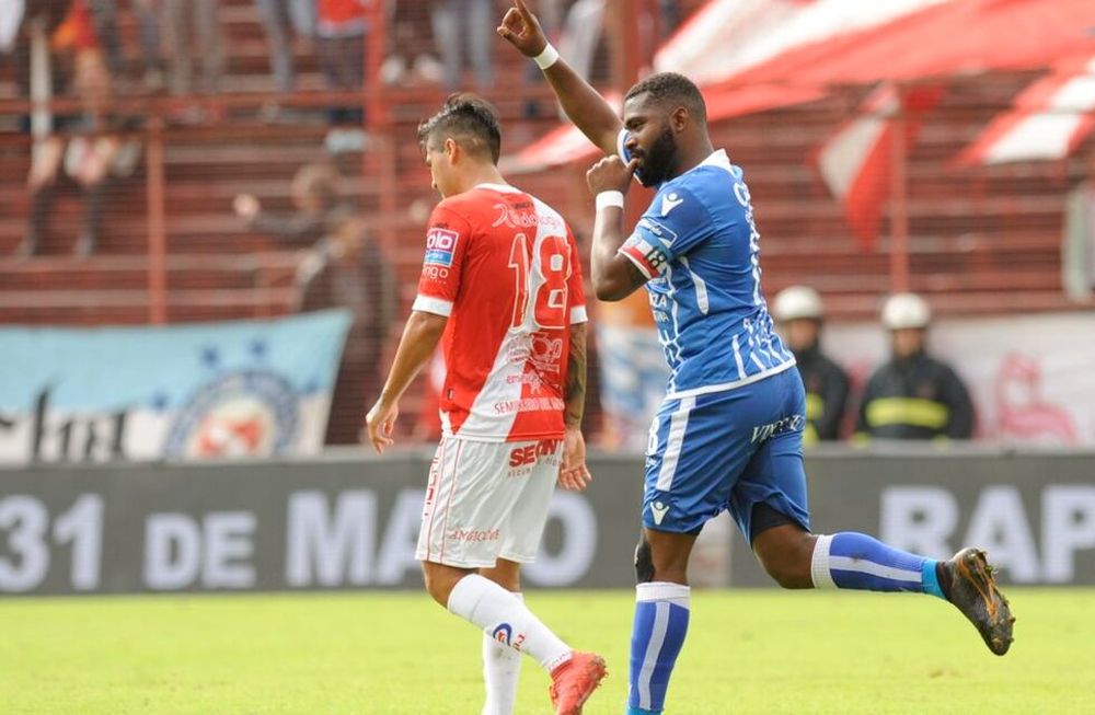 El 05-05-2018 el Morro García convirtió los dos goles con los que el Tomba le ganó a Argentinos Juniors y alcanzaba a Boca en la punta de la tabla de posiciones de la Superliga / Foto: Fernando de la Orden