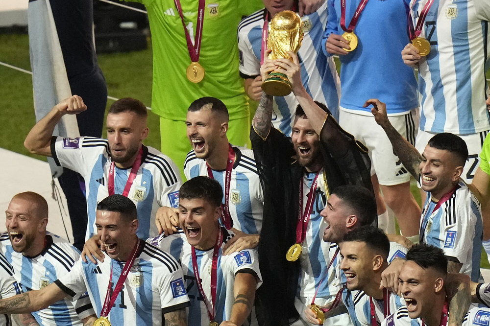 Un campeón del Mundo podría acompañar a Di María en Rosario Central