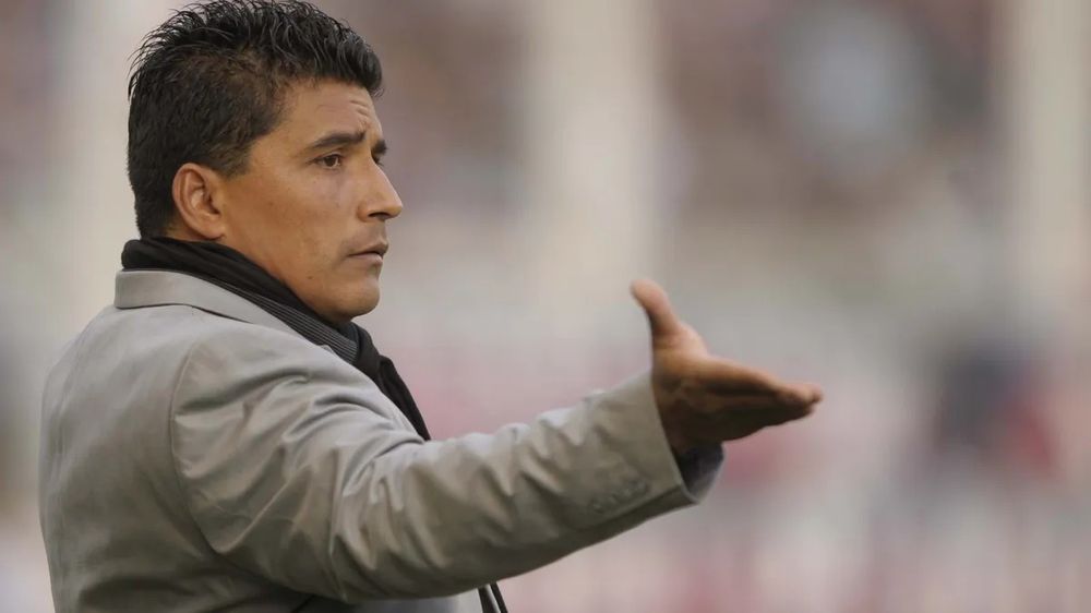 Asad vuelve a Mendoza para intentar revertir la pésima campaña que está realizando el Expreso en el Clausura.&nbsp;