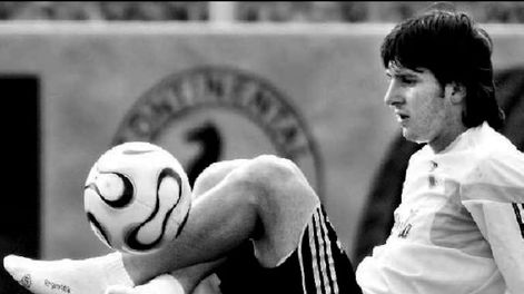 Un día como hoy de 2006: como Diego: Messi ofreció un show con la pelota