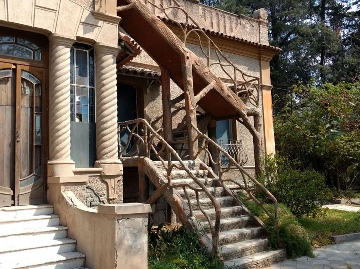 Mansión abandonada Cantú Notti en Guaymallén