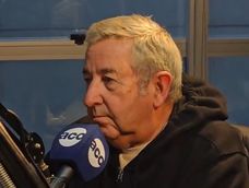 Julio Cobos criticó a Milei en la Mesa Política de Aconcagua Radio.