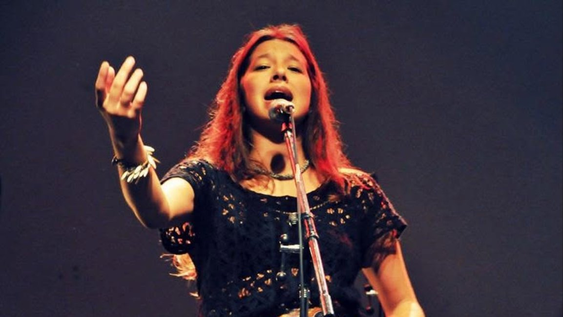 el le parc recibe a milena salamanca: la cantautora presentara su segundo album