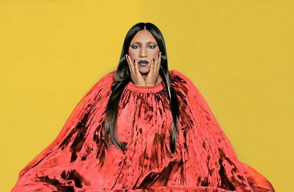 La Chola Poblete, artista multidisciplinaria y activista que, a sus 34 años, llegó a la exposición de arte contemporáneo más importante del mundo.