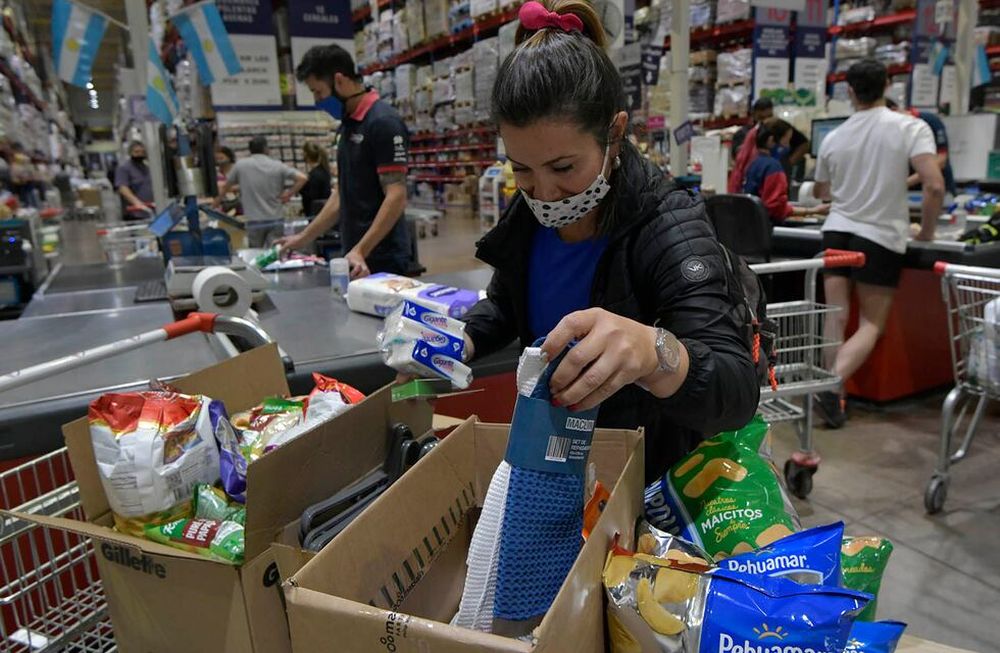 La Faecys negocia nuevos aumentos salariales para el periodo 2022. En abril se aplicará el último incremento de 2021. Foto: Orlando Pelichotti