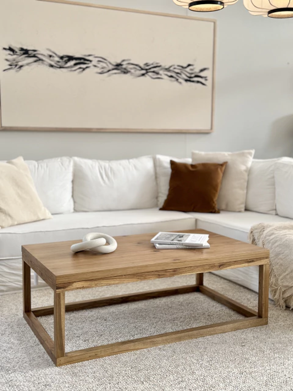 Decoraci&oacute;n y arquitectura impulsan interiorismo y dise&ntilde;o liviano en livings chicos modernos