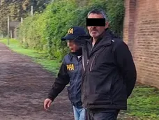 Detuvieron a Bebote Álvarez, un histórico jefe de la barra de Independiente, por una causa narco.