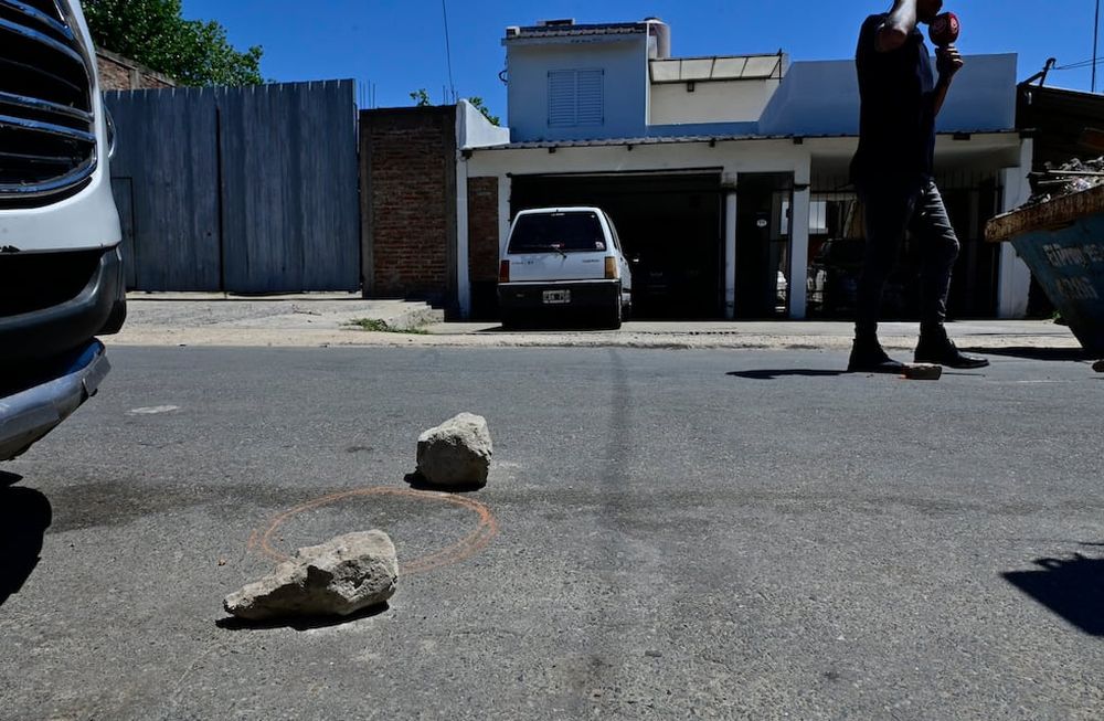 Balearon y mataron a la hija de un custodio de la Ministra de Seguridad Patricia Bullrich, cuando salían de su domicilio en Lomas de Zamora, en un aparente intento de robo. La niña recibió dos disparos. Foto: Matías Martin Campaya / Clarín