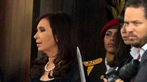Cristina Kirchner encabeza una numerosa comitiva