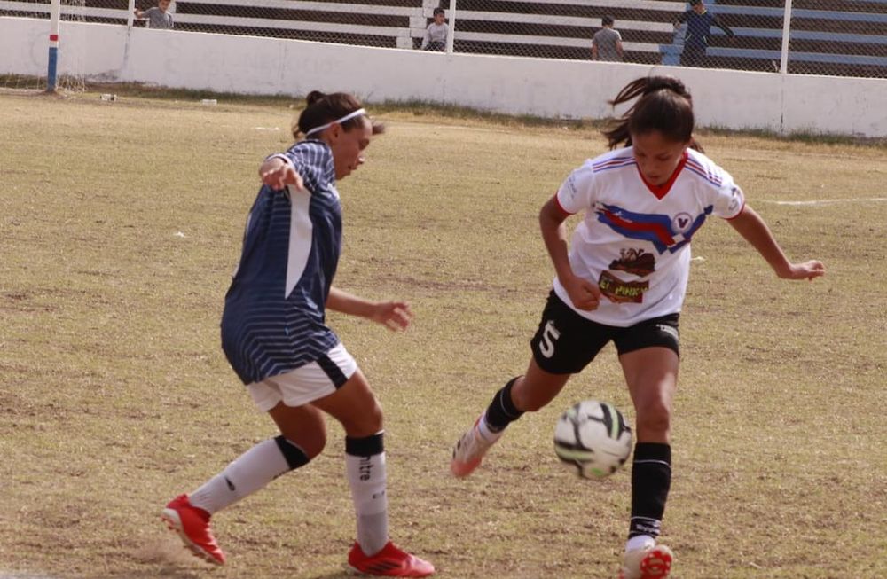 Independiente venció a Lavalle y se afirma como líder, tras disputarse la quinta fecha de la Liga Mendocina. /Gentileza Javier Sallustro