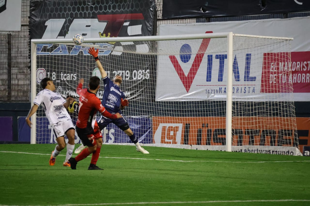 Quilmes - Deportivo Maipú, por la Primera Nacional Quilmes - Deportivo Maipú, por la Primera Nacional