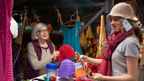 ¡Llega una nueva Feria de la Ciudad a la plaza Chile!