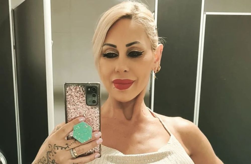Mónica Farro enamora con su increíble físico.