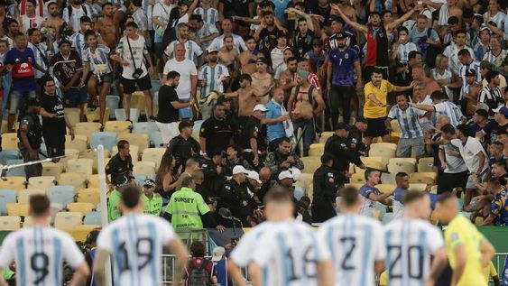 El pasado miércoles, la Conmebol condenó los actos de violencia en la previa al partido Brasil-Argentina y dejó constancia de que la FIFA tiene “atribuciones exclusivas” en la organización del certamen. Foto: Gentileza