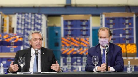 El presidente Alberto Fernández junto al gobernador de Entre Ríos, Gustavo Bordet.