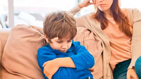 Niños en medio de la disputas de los padres.