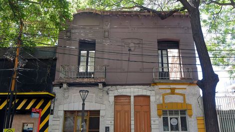 Los Andes | La Escalera, ubicada en Primitivo de la Reta 1047 de Ciudad, funcionaba allí el gran centro cultural dirigido por el artista Ricardo Costa, hoy conocido Kardo Kosta. Foto : Orlando Pelichotti