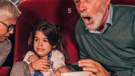 El programa de Beneficios de PAMI incluye entradas al cine y descuentos en gastronomía.