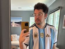 McLovin mostró su apoyó a la Selección Argentina antes del partido vs Inglaterra