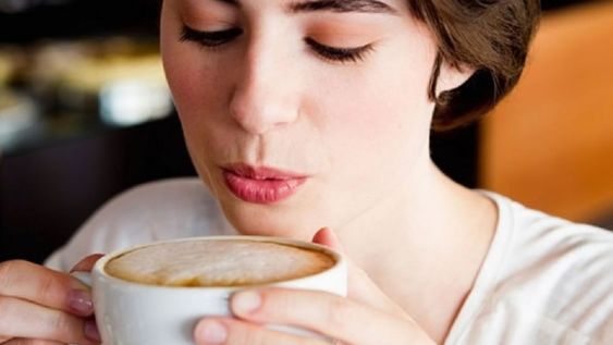 Proffee: mezclar café con proteína en polvo, ¿por qué hacerlo?
