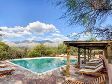 la escapada perfecta para bajar la ansiedad: como es el lugar de montana con arroyos, caminatas y vistas que calman la mente la escapada perfecta para bajar la ansiedad: como es el lugar de montana con arroyos, caminatas y vistas que calman la mente