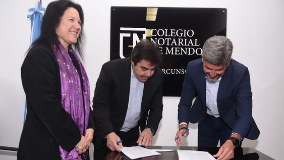 La Ciudad firmó un convenio que agiliza trámites en materia de bienes inmuebles