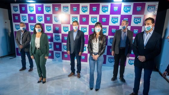 Desde el 24 de julio, fecha en el que se presentaron los principales candidatos de todas las fuerzas, en este caso Cambia Mendoza, está abierta la campaña electoral, salvo los avisos en radio y televisión.Foto: Ignacio Blanco / Los Andes