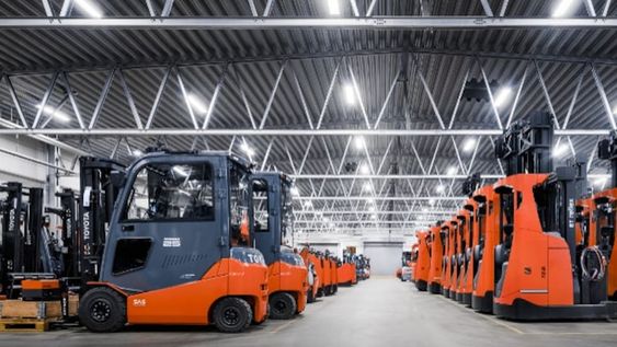 Toyota Yacopini presenta su servicio de alquiler de equipos industriales