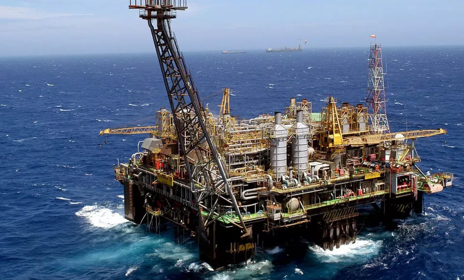 La petrolera más grande del mundo confirmó que no prestará servicios en Malvinas tras el decreto de Milei